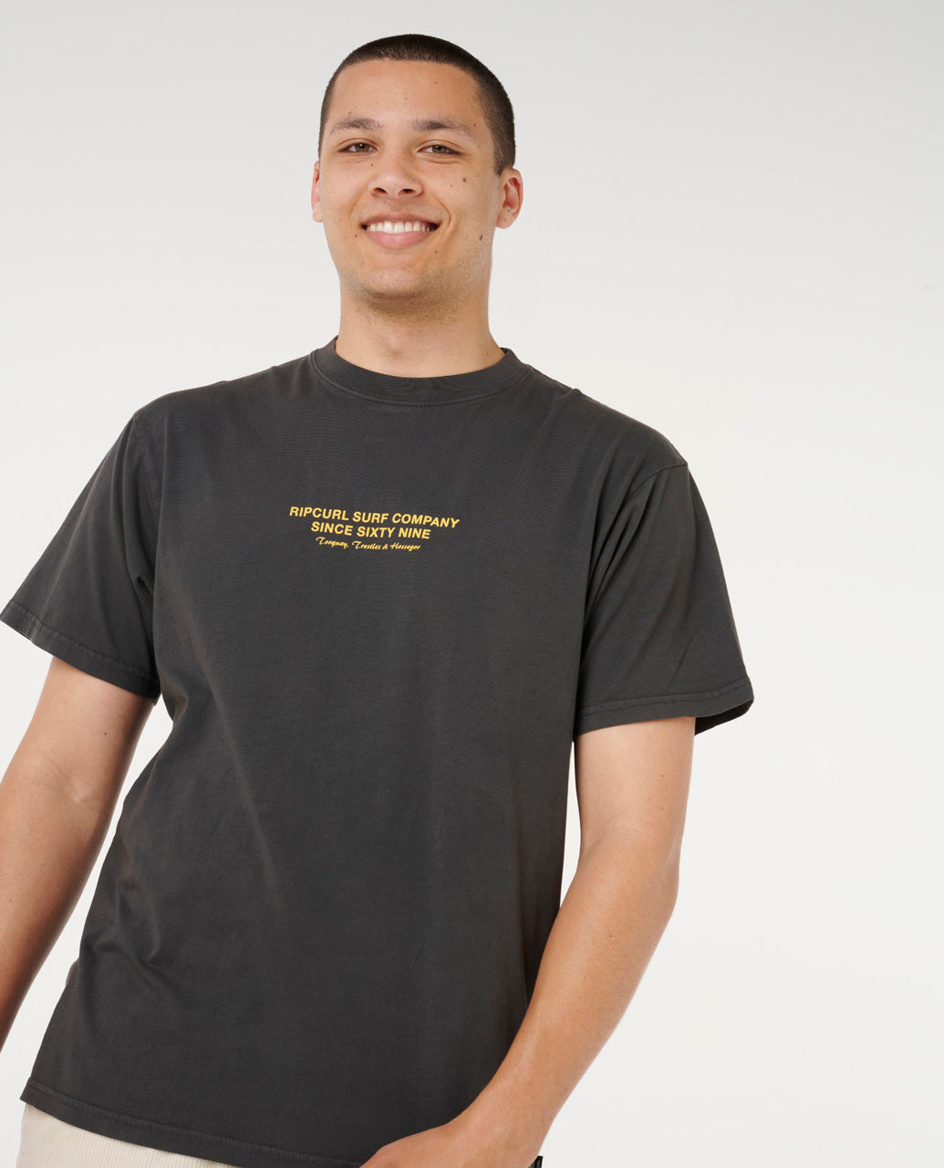 Rip Curl Men Mod Cali Medallion Tee 0WHMTE