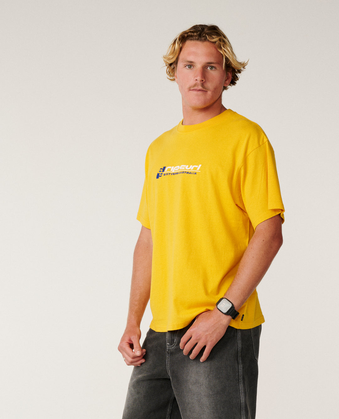 Rip Curl Men Archive 69 Embroid Tee 14DMTE